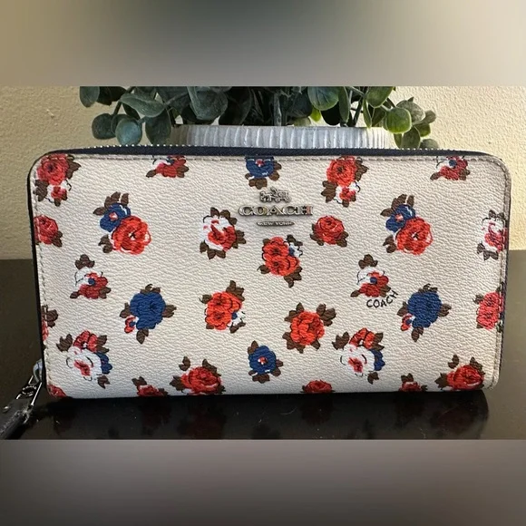 Coach Floral Tea Rose Cream Accordion Zip Wallet with Navy Interior - Picture 4 of 9